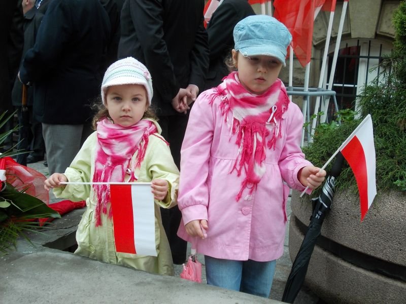 Patriotycznie przed ratuszem