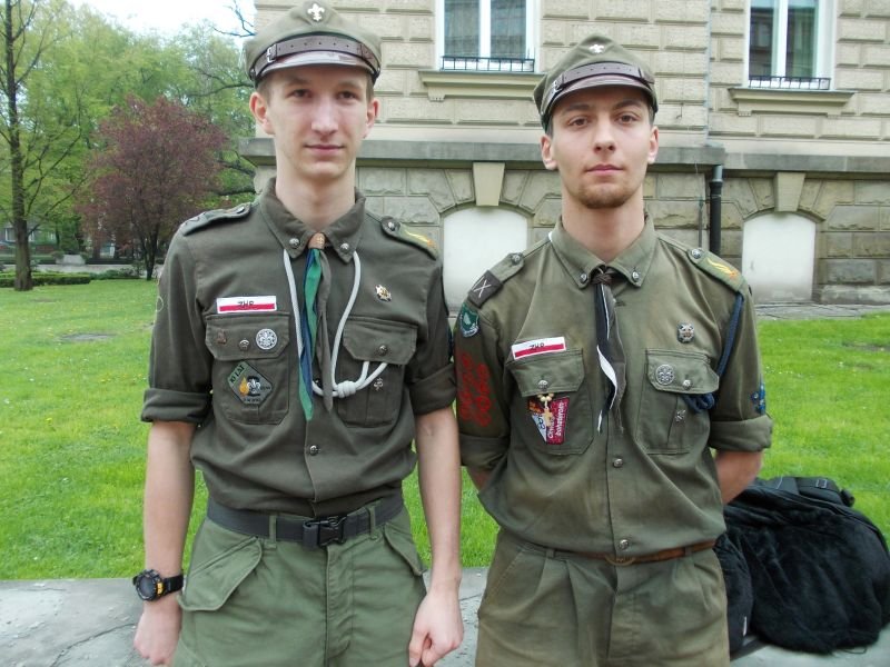 Patriotycznie przed ratuszem