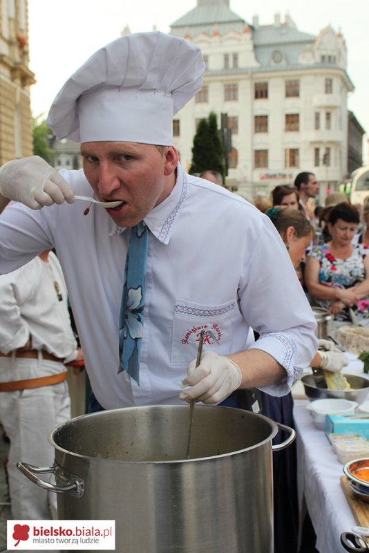 Plac pełen smaków