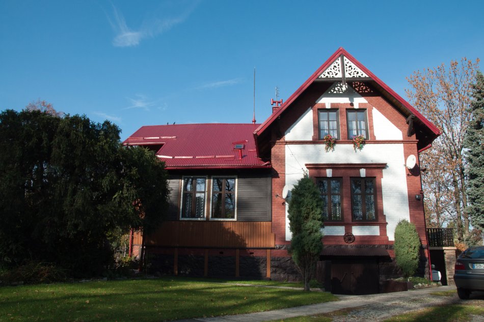 Las pełen artystów