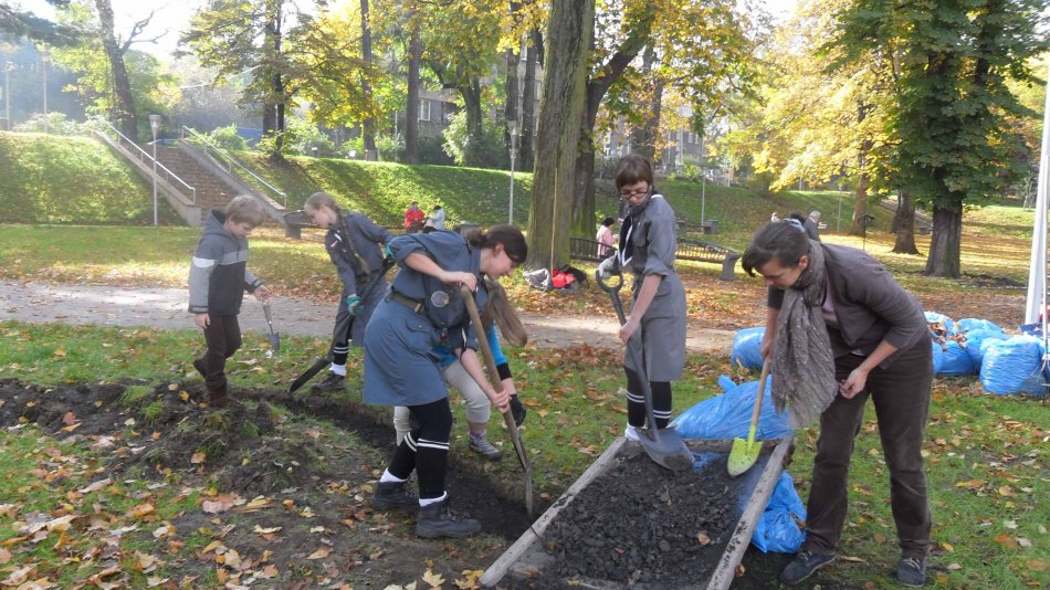 Na wiosnę park rozkwitnie - foto