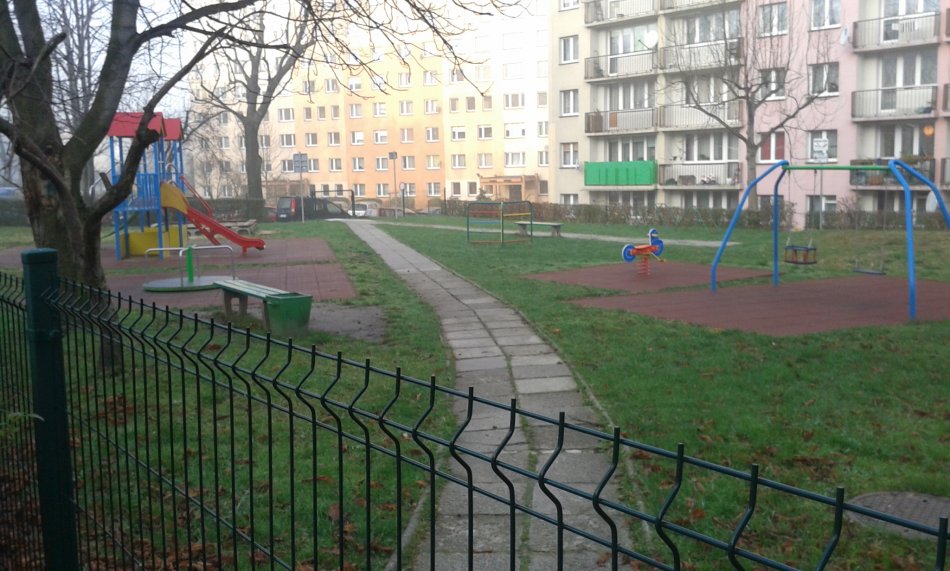 W mieście przybywa nowych barier