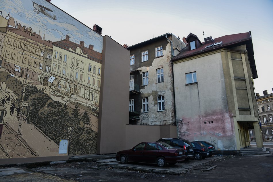 Tramwaj na placu Żwirki i Wigury
