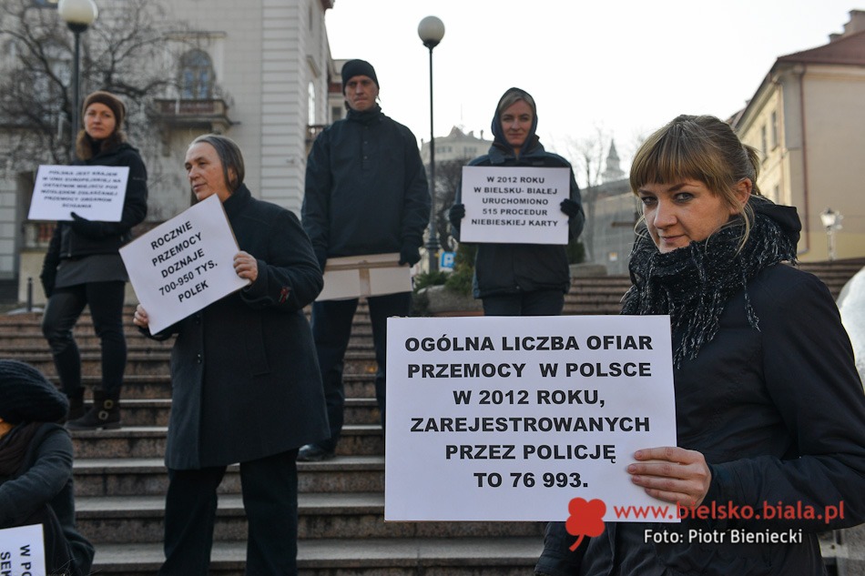 Krótki spektakl o przemocy - foto