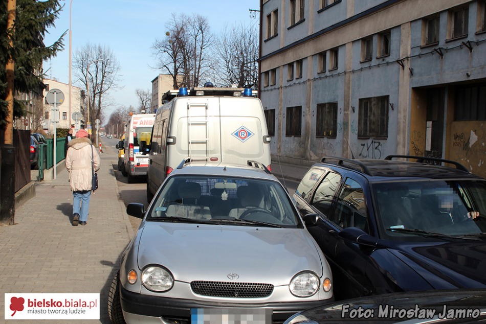 Zasłabł za kierownicą?