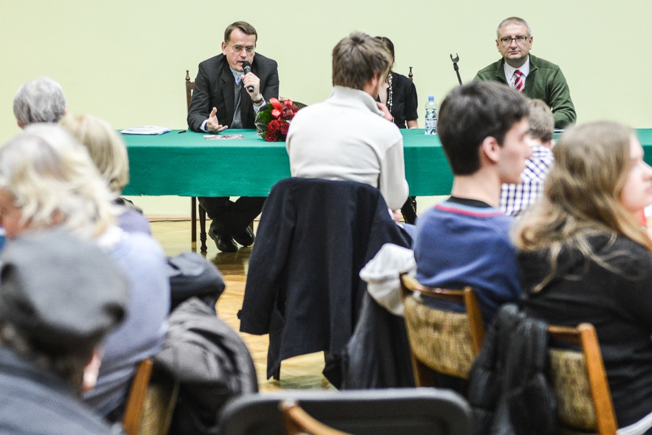 Ksiądz Oko o gender - foto