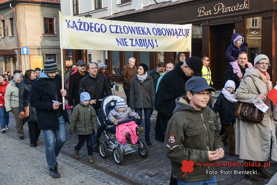 Przeciwko aborcji w Dniu Kobiet - foto