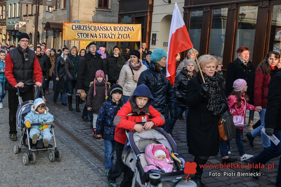 Przeciwko aborcji w Dniu Kobiet - foto