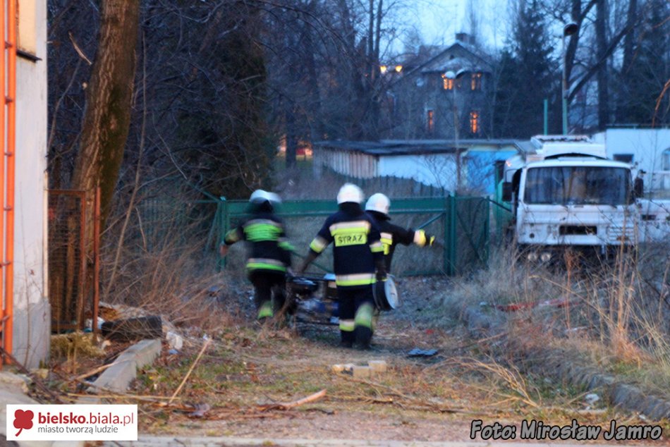 Niekontrolowany wyciek gazu - foto