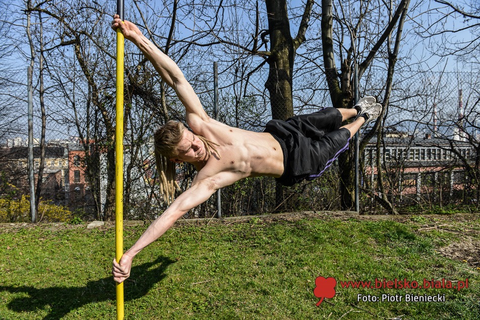 Biorą ich za wandali - galeria