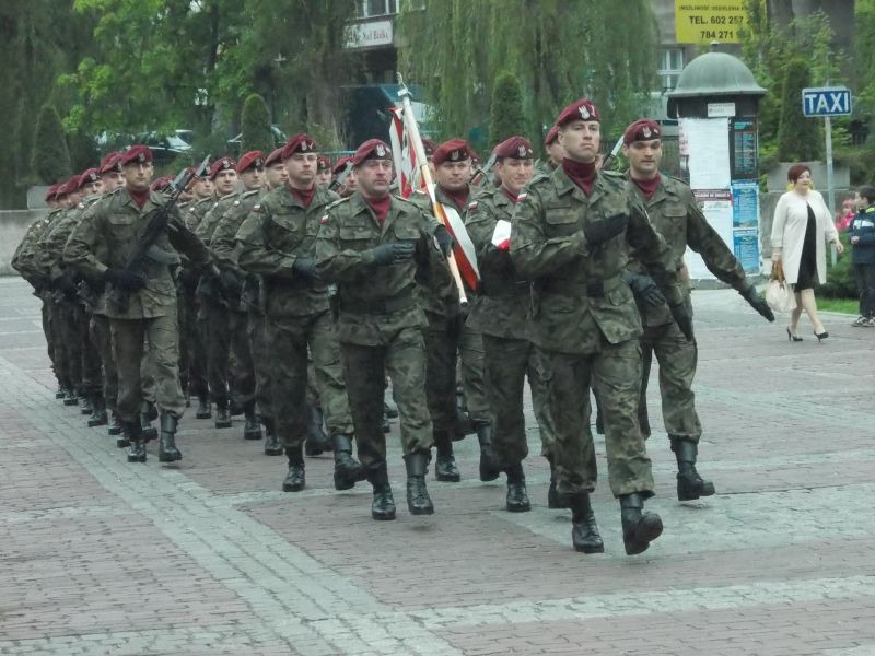 Uroczyście przed ratuszem - galeria