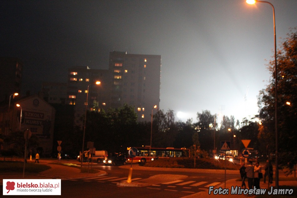 Uciążliwa iluminacja stadionu - foto