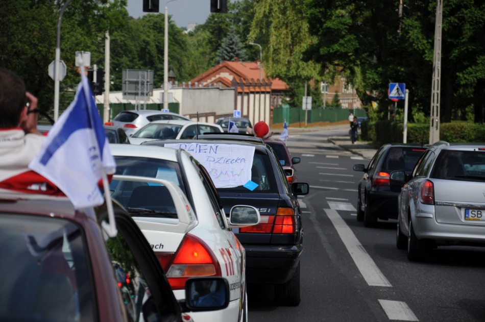 Jak co roku, pomalują BMW