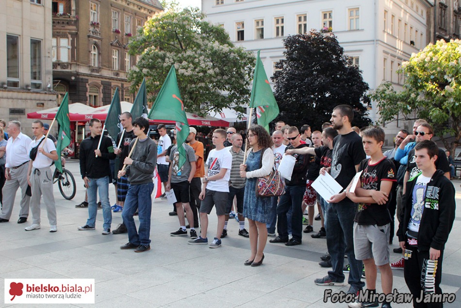 Pikieta na placu Chrobrego - foto