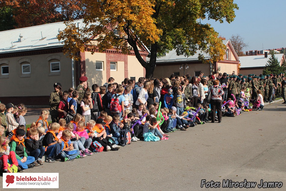 Dynamiczne pokazy komandosów - foto