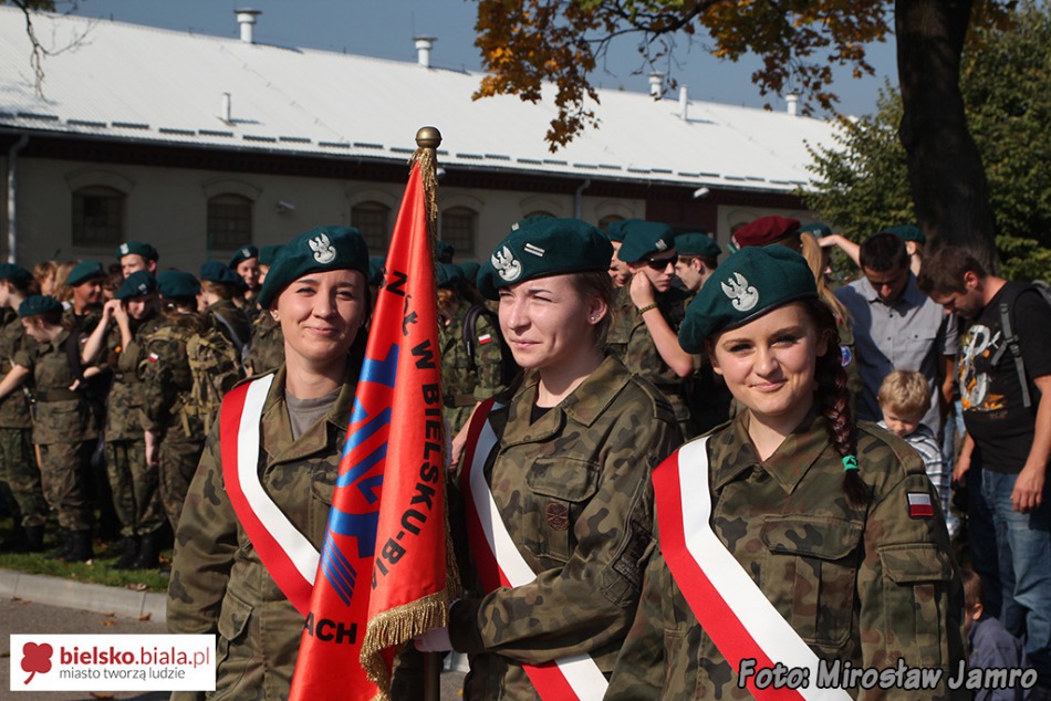 Dynamiczne pokazy komandosów - foto