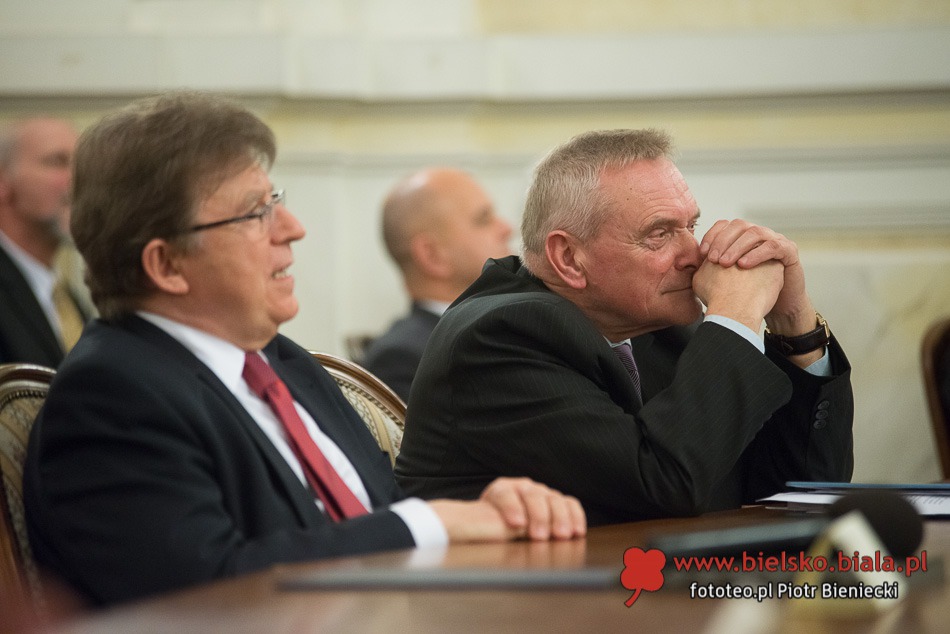Radość i emocje w ratuszu - galeria
