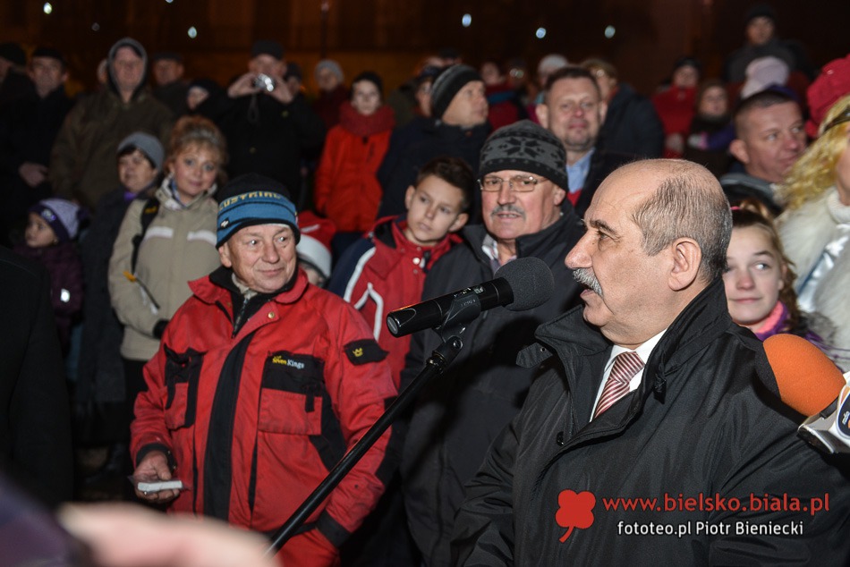 Prezydent włączył iluminacje - foto