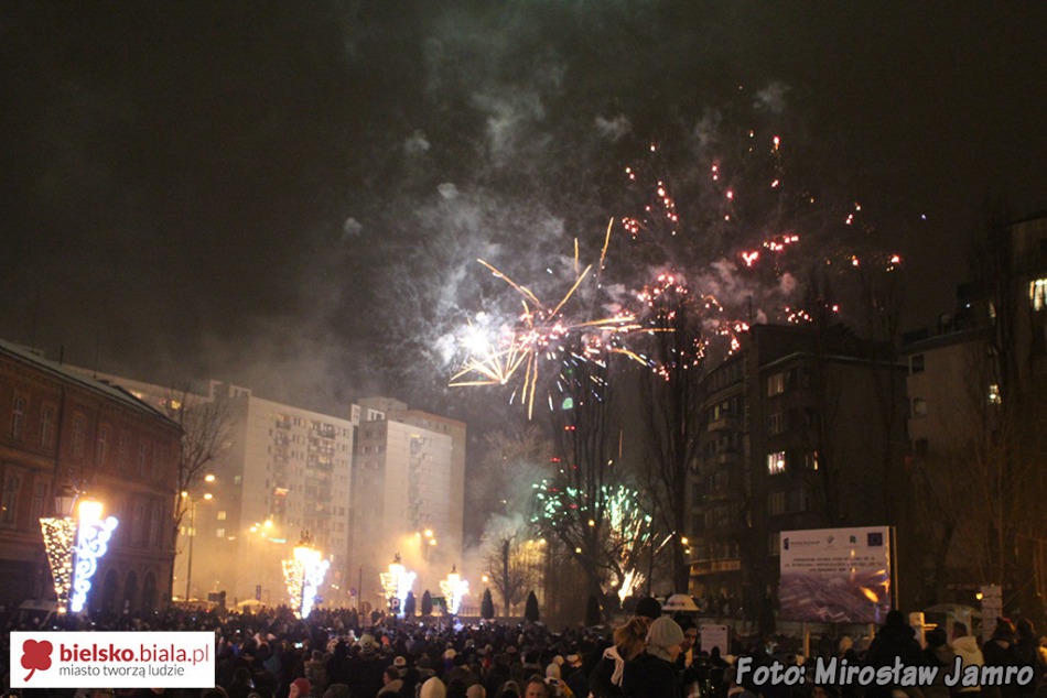 Nowy Rok przed ratuszem - foto