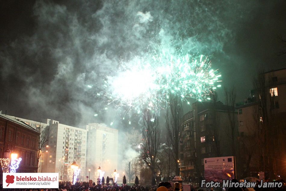 Nowy Rok przed ratuszem - foto