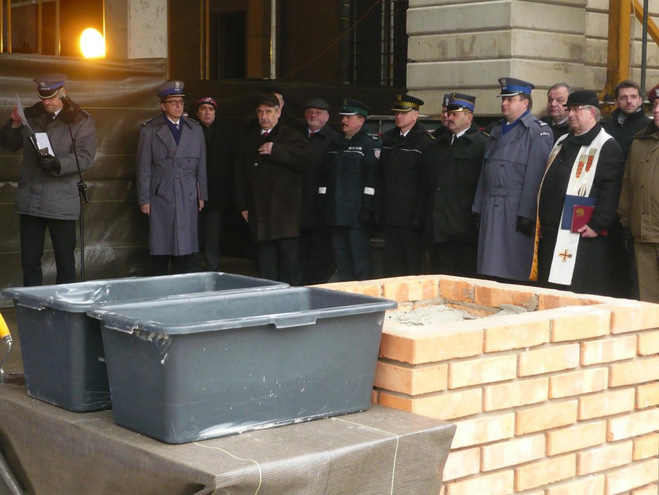 Kamień pod komendę - foto