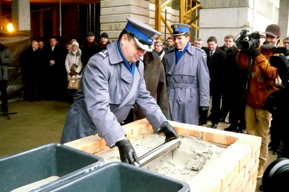 Kamień pod komendę - foto