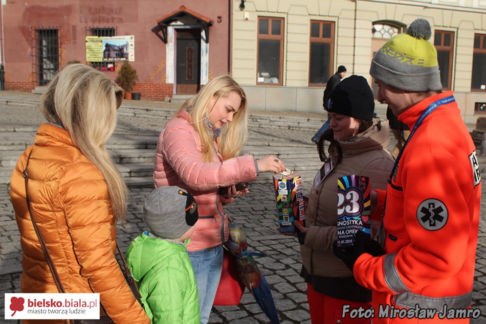 Zbierają dla dzieci i seniorów - foto