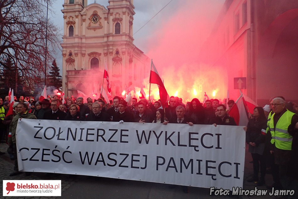 Chwała niezłomnym
