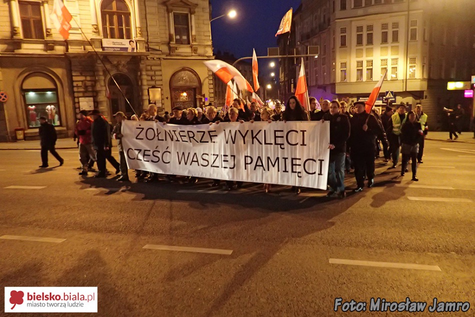 Chwała niezłomnym