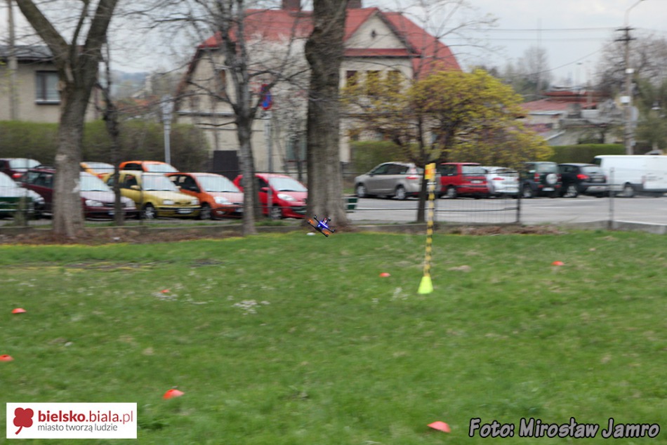 Łatwo można dać się wkręcić - foto