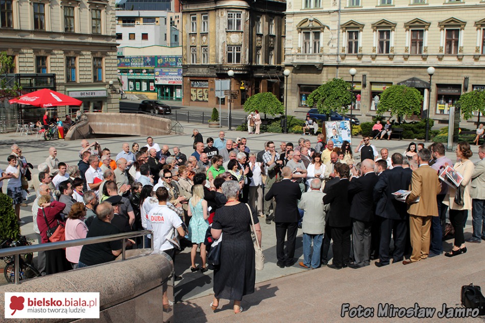 Uliczna akcja wyborcza PiS - foto