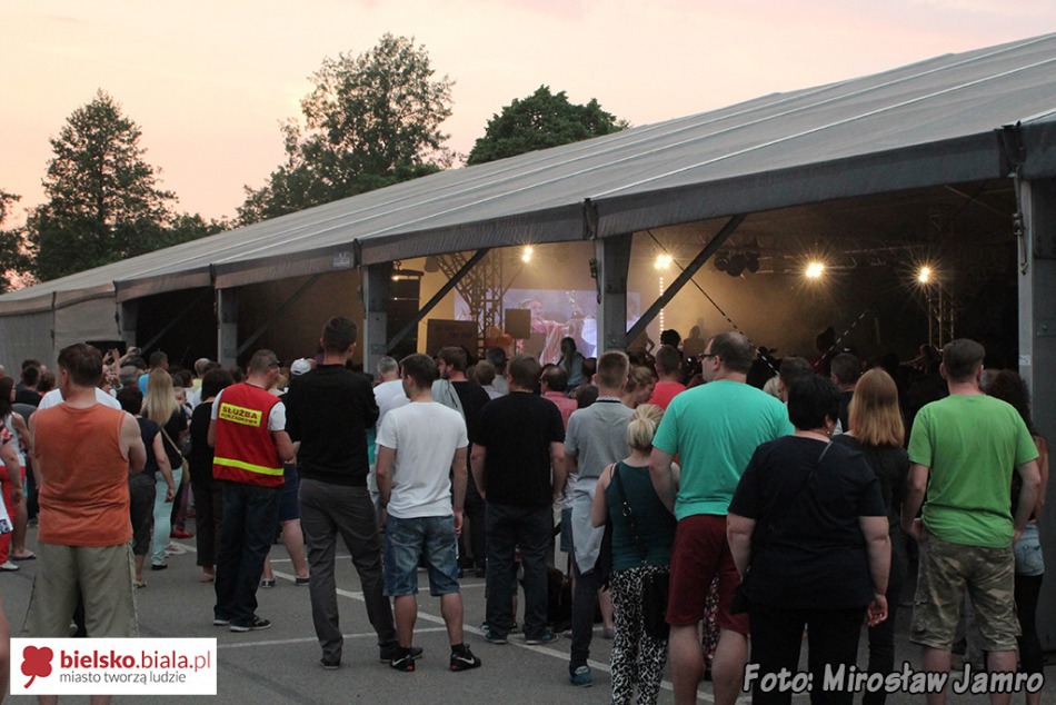 Przeboje pod Dębowcem - foto