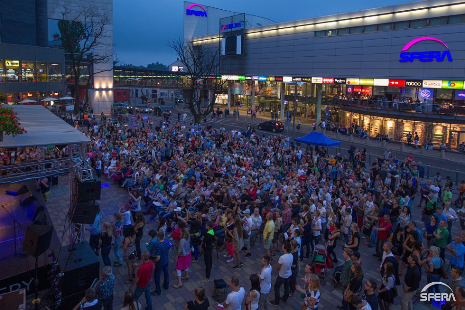Letnia scena z przebojami - program
