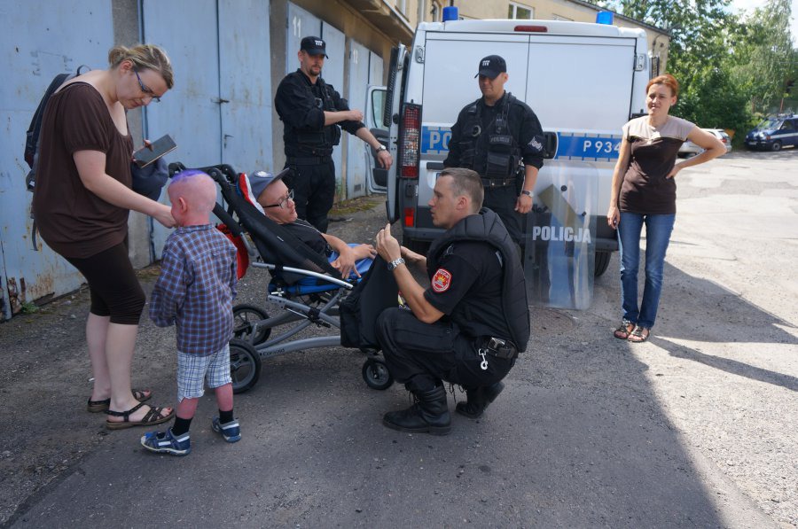 Policjanci spełniają marzenia - foto