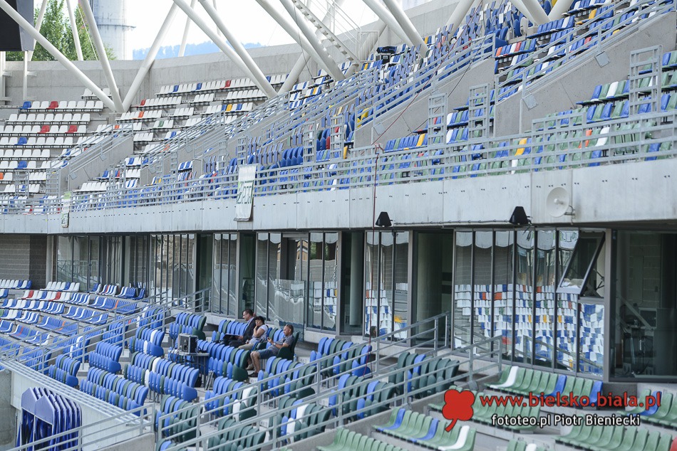 Stadion od zaplecza