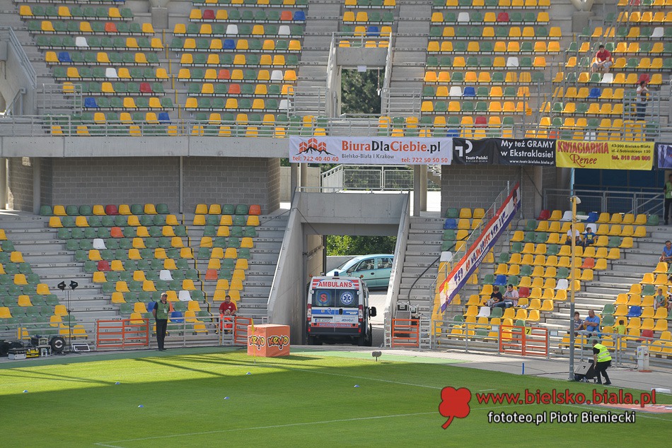 Stadion od zaplecza