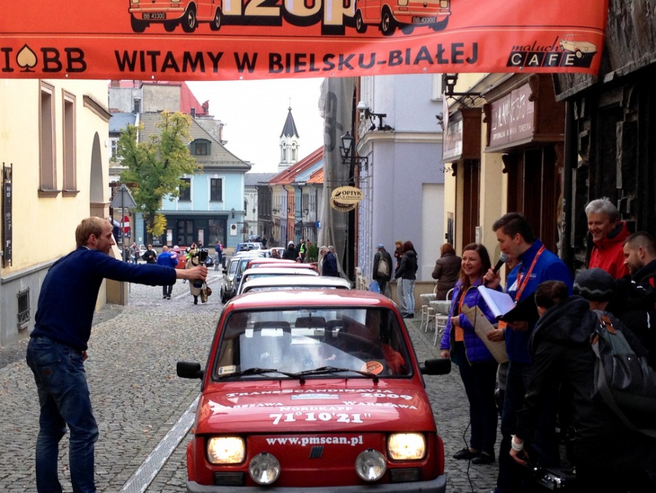 Maluch rządzi na Rynku - foto