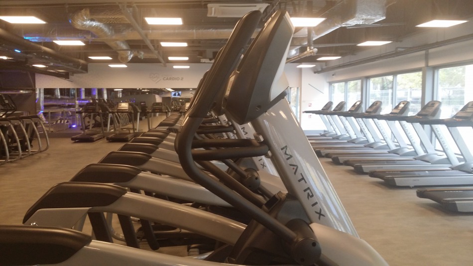 Nowoczesność w klubie fitness - foto