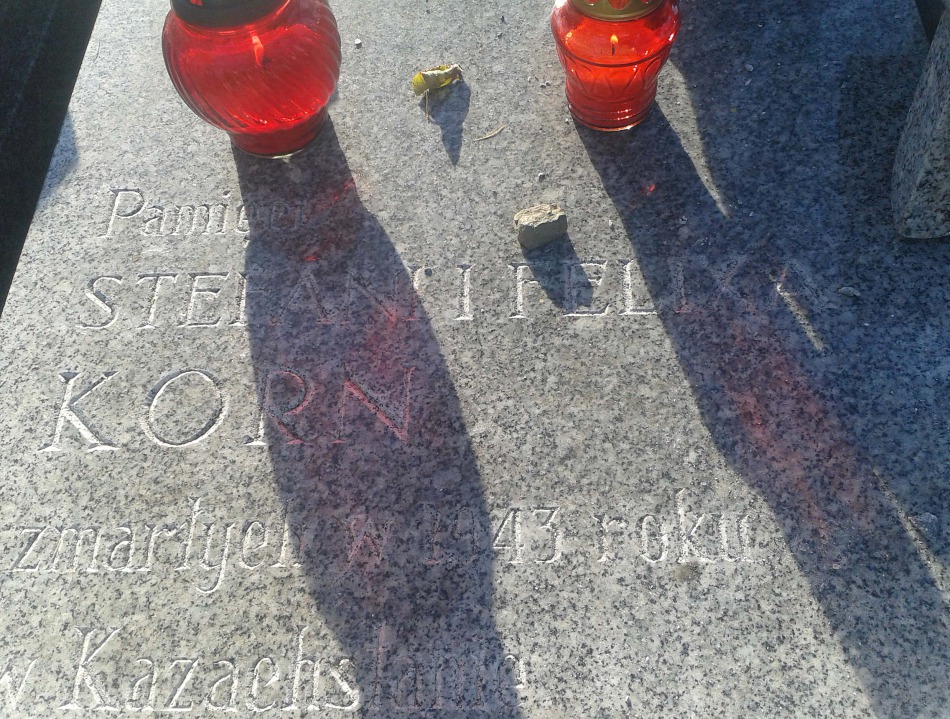 Proszykowe opowieści o cmentarzu - foto