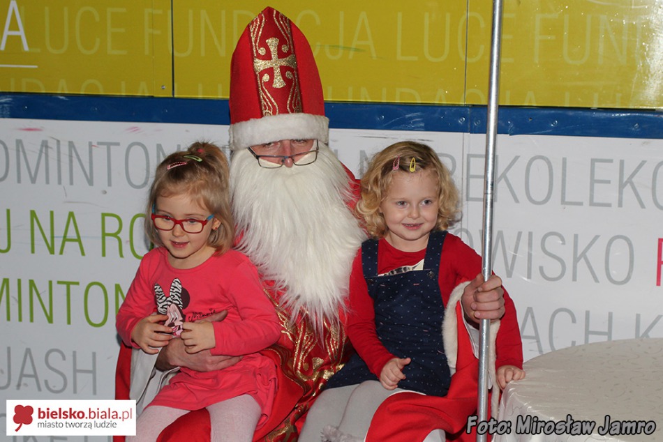 Mikołaj przyjechał na rolkach - foto