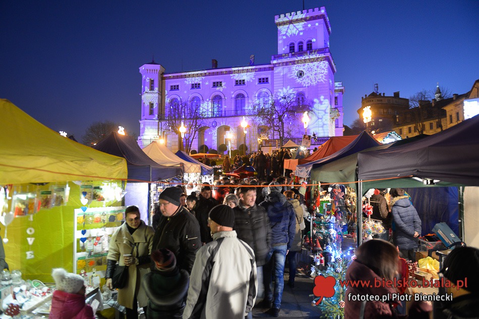 Świąteczne tłumy na starówce - galeria