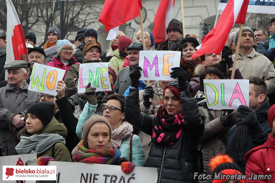 Protest w obronie mediów
