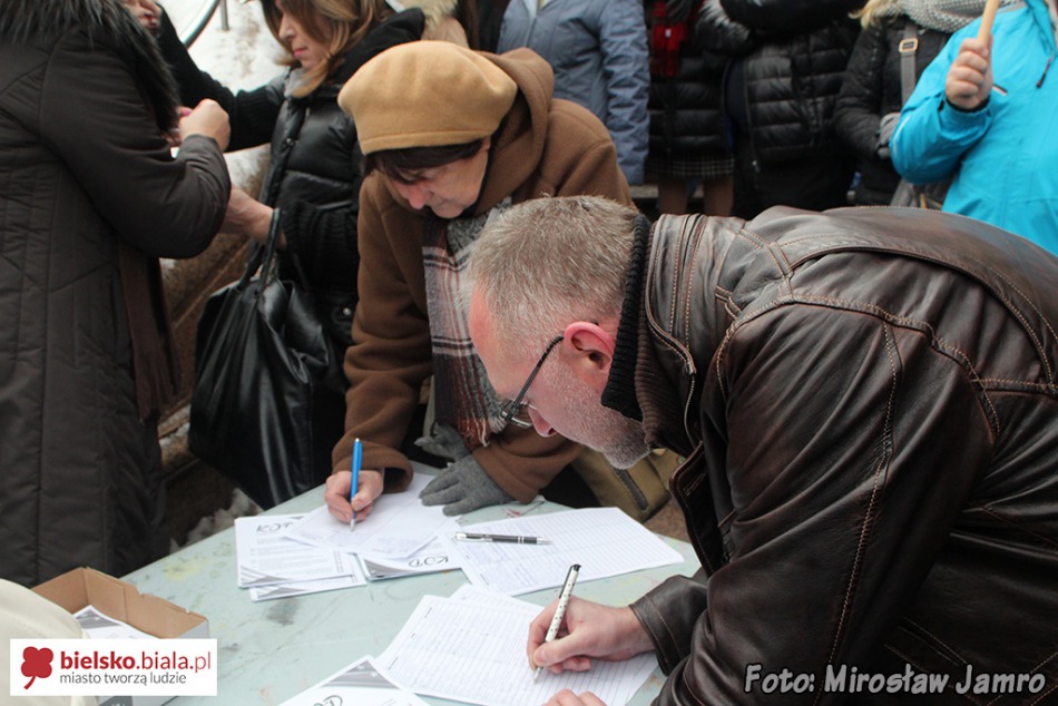 Protest w obronie mediów