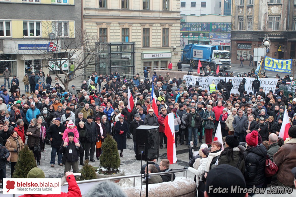 Protest w obronie mediów