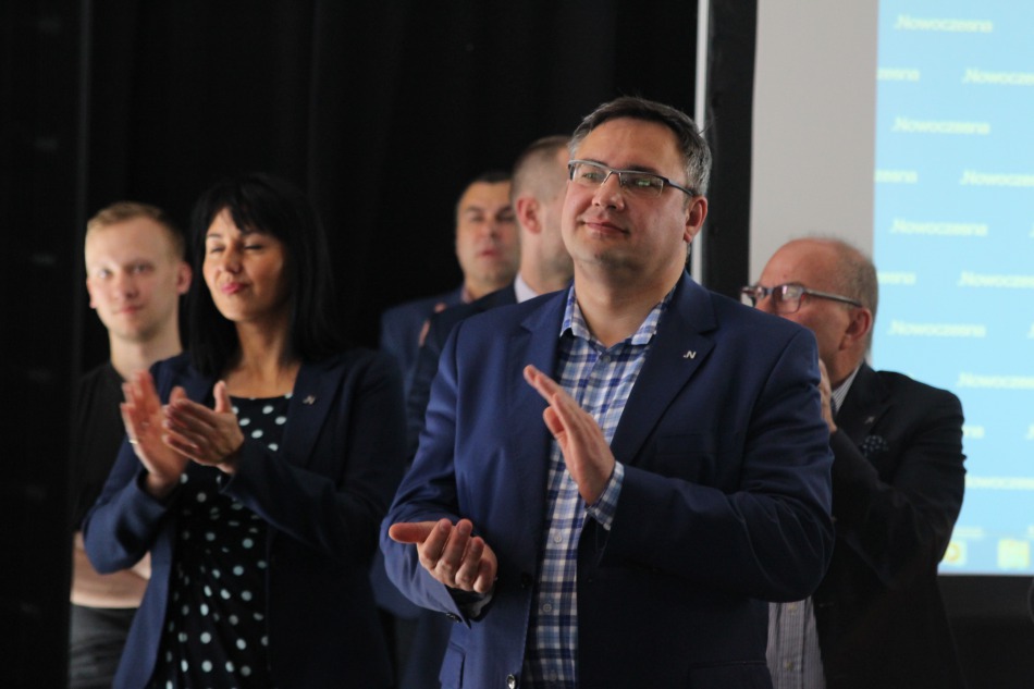 Ryszard Petru mierzy wysoko - foto