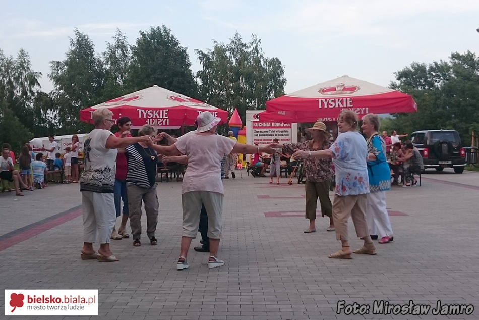 Przywitali lato na os. Beskidzkim - foto