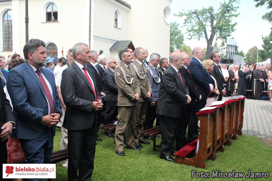 Wielka uroczystość w Hałcnowie - foto