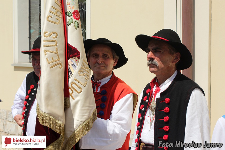 Wielka uroczystość w Hałcnowie - foto