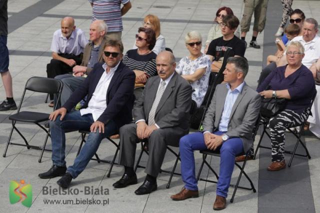 Wielkie dzieło na placu Chrobrego - foto