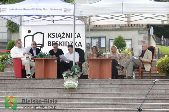 Wielkie dzieło na placu Chrobrego - foto